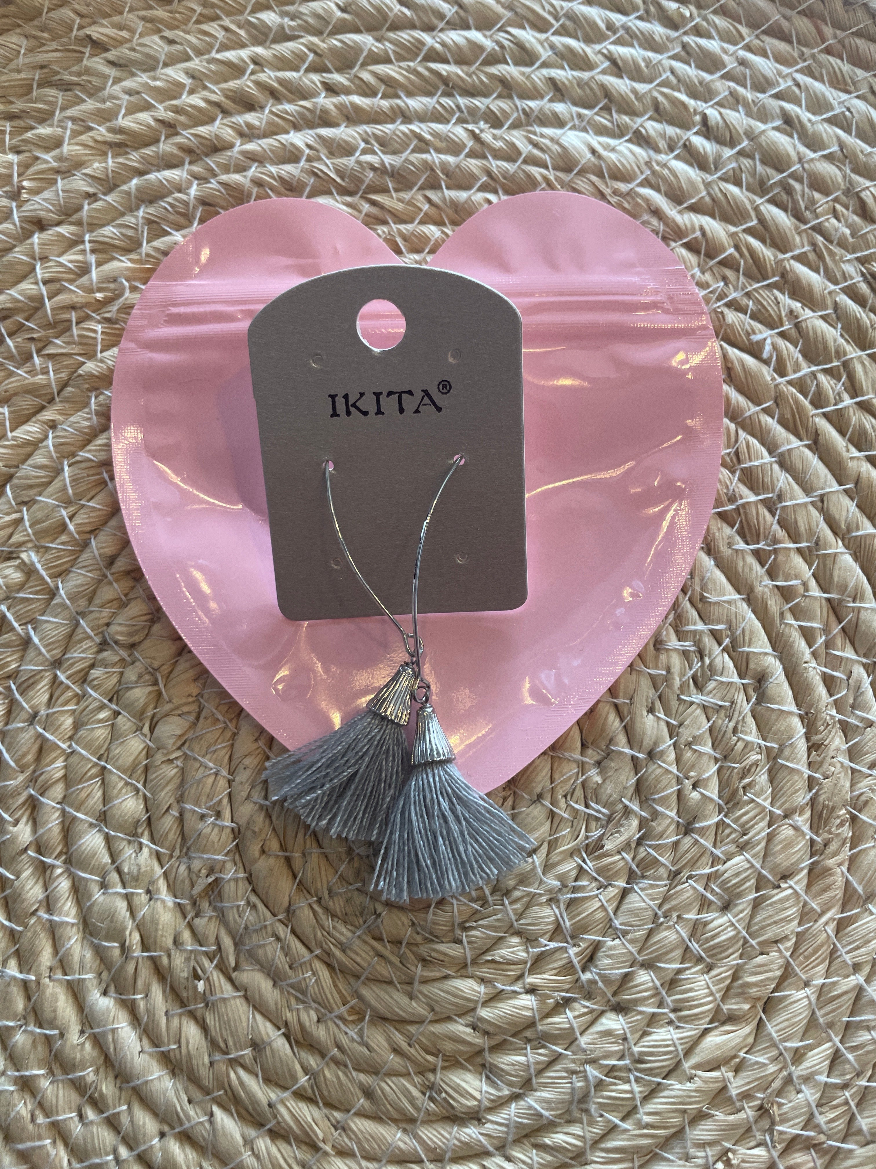 Boucles d'oreilles fantaisie IKITA – métal hypoallergénique