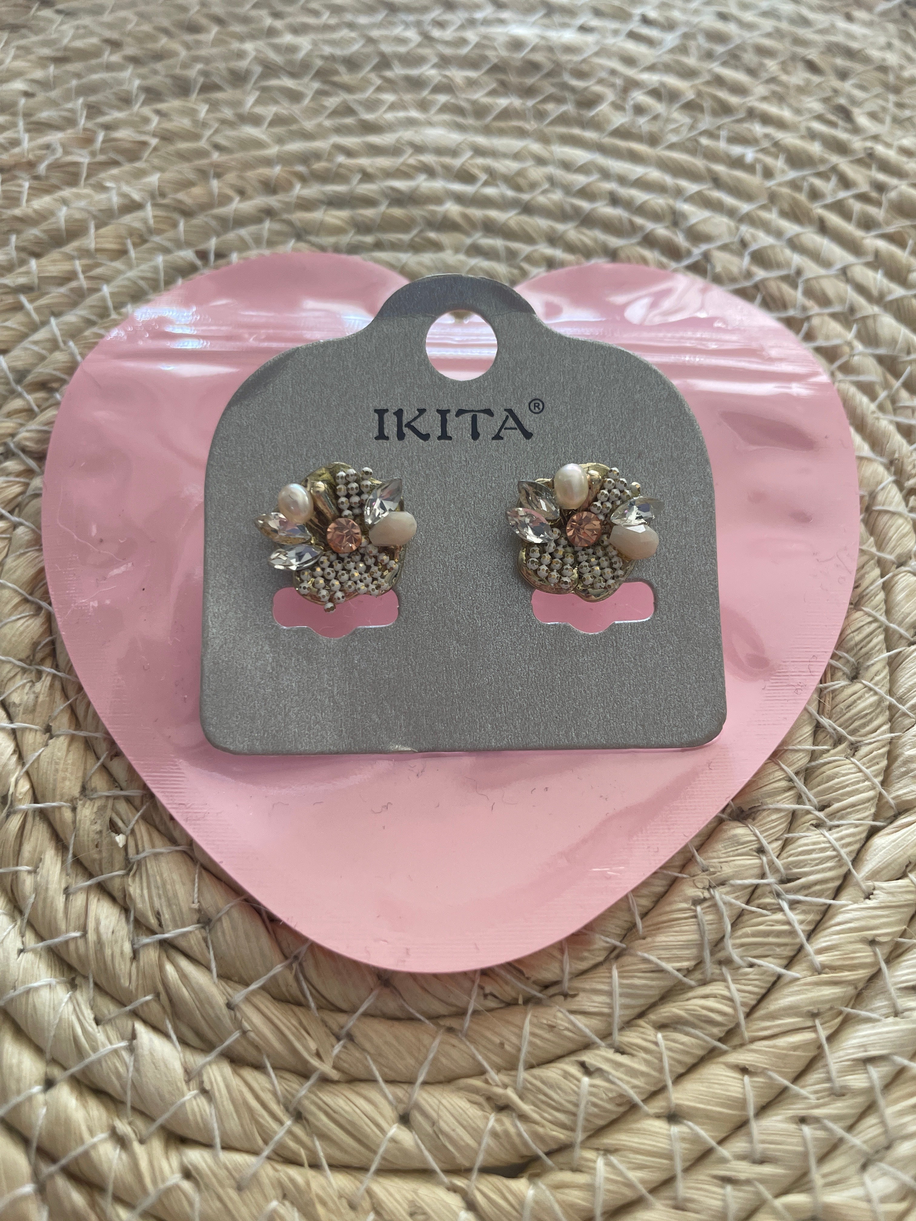 Boucles d’oreilles fantaisie IKITA – métal hypoallergénique